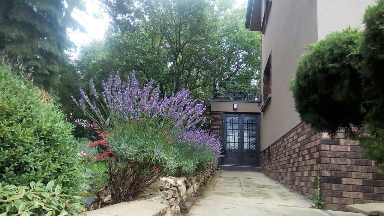 Apartman V Zahrade Praha Troja - Apartment In The Garden Prague Troja 外观 照片